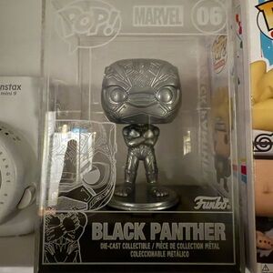 Black Panther Chase limited edition